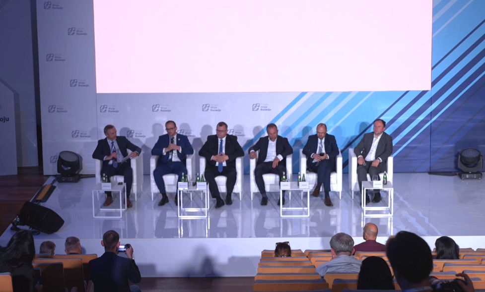 Panel dyskusyjny pt. "Rozwój energetyki odnawialnej w Polsce" podczas Forum Wizja Rozwoju