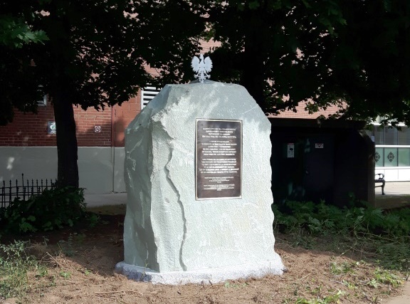 monument zdjecie 1