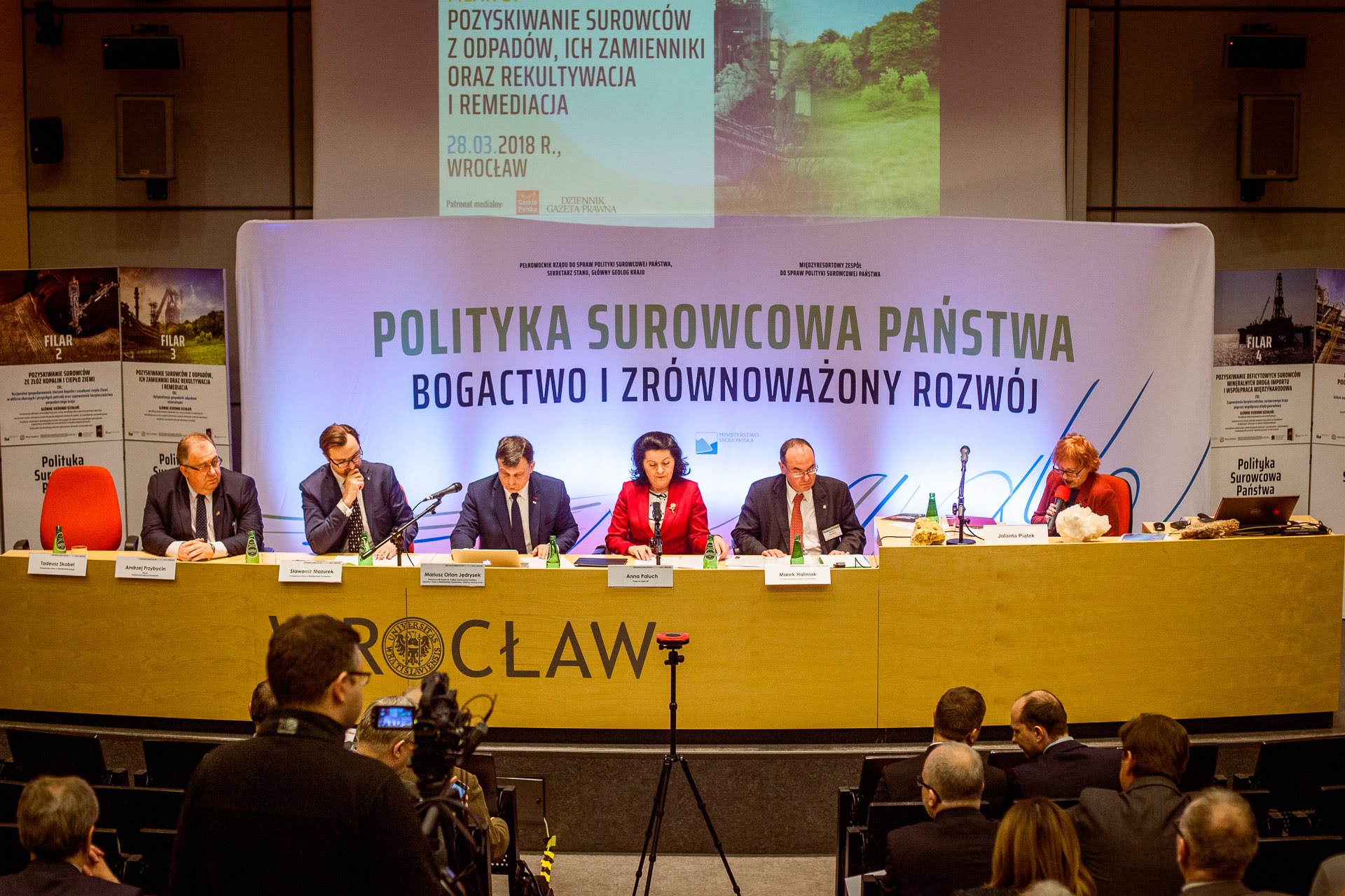 Panel nr 1. Polityka państwa w zakresie surowców mineralnych 