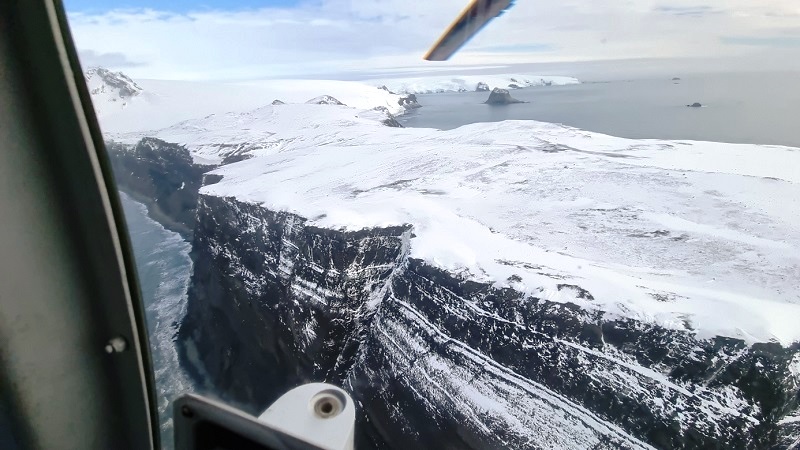 Plateau na półwyspie Melvielle – widok z helikoptera
