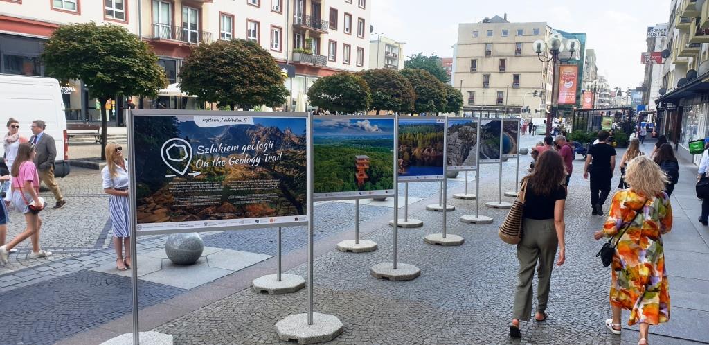 wystawa Szlakiem geologii we Wrocławiu