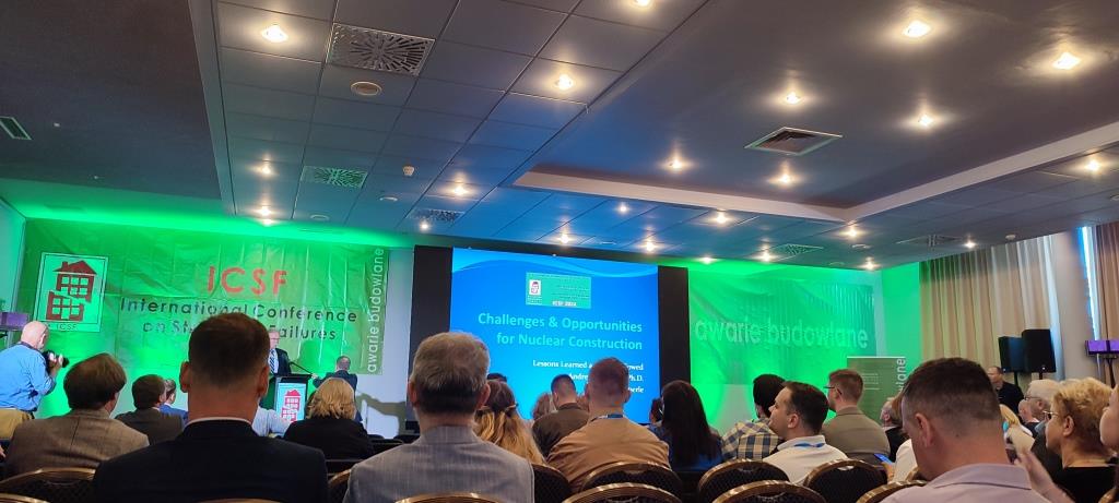 Uczestnicy konferencji podczas sesji referatowych