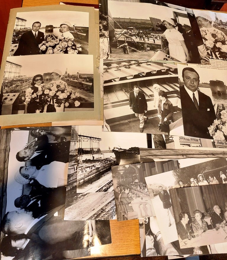 zbiór pamiątek, fotografii