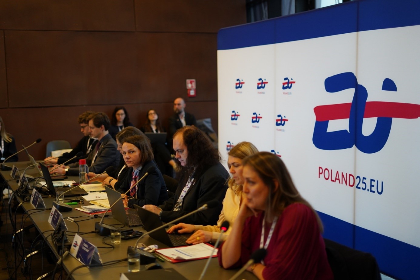 Uczestnicy warsztatów podczas obrad