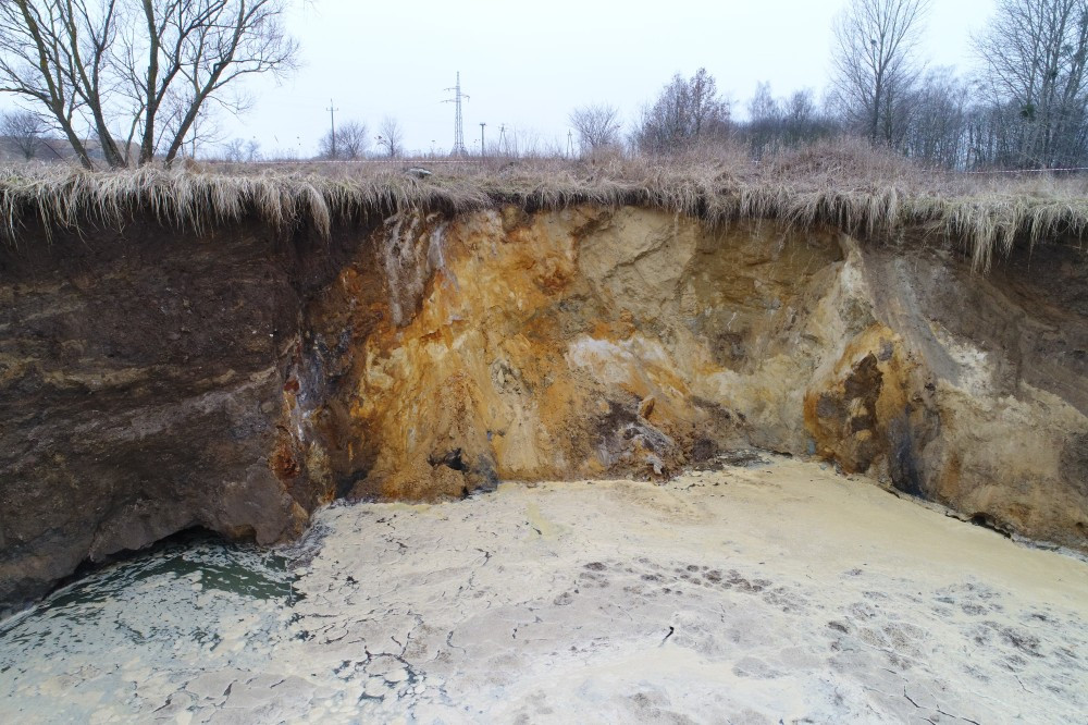 Skarpa zapadliska – zbliżenie