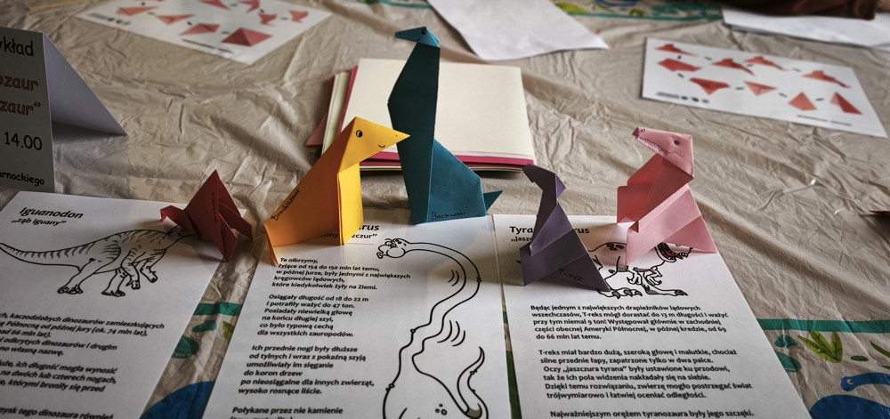 Dinozaurowe origami