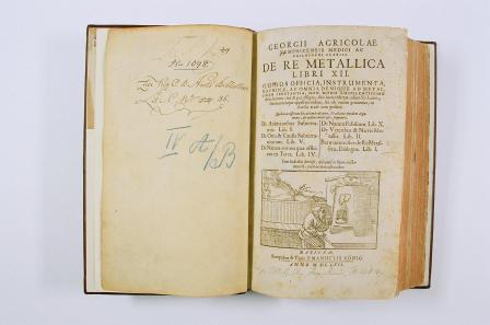 Karta tytułowa "De re metallica. Libri XII"