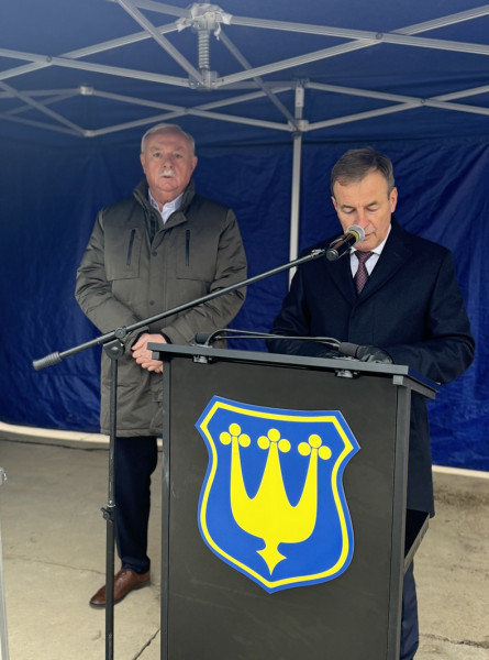 Uroczyste otwarcie wiercenia przez burmistrza Błonia Zenona Reszkę i prezesa Geotermii Mazowieckiej Marka Balcera