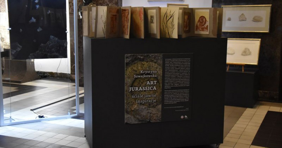 Wystawa ArtJurassica - ściśle jawne inspiracje