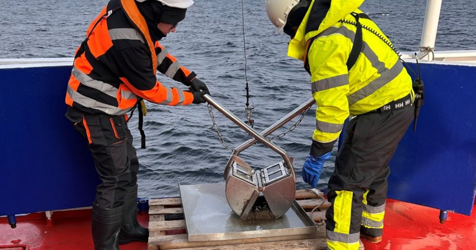 Pobieranie prób czerpakiem van Veena