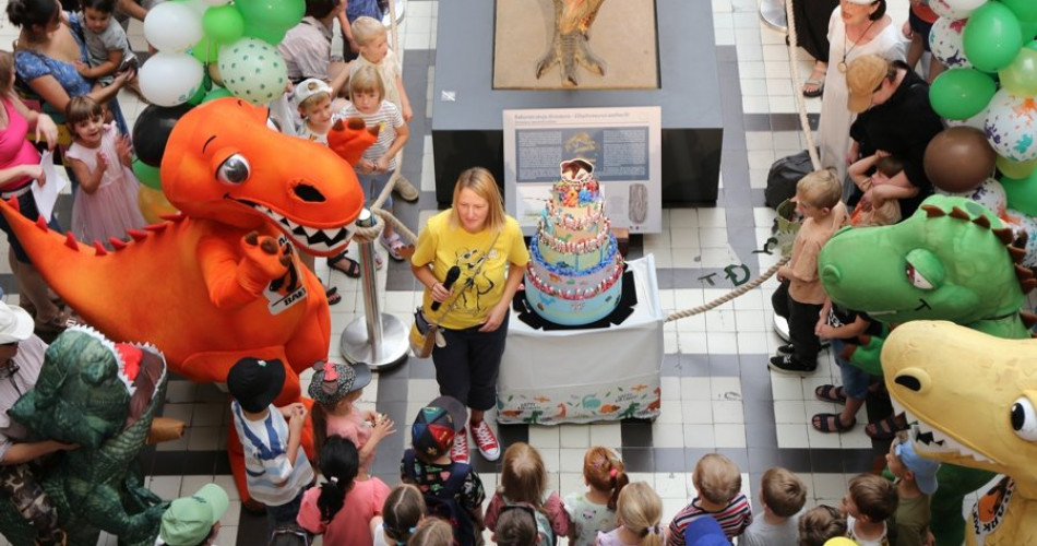 Odśpiewanie 100 lat Dyziowi