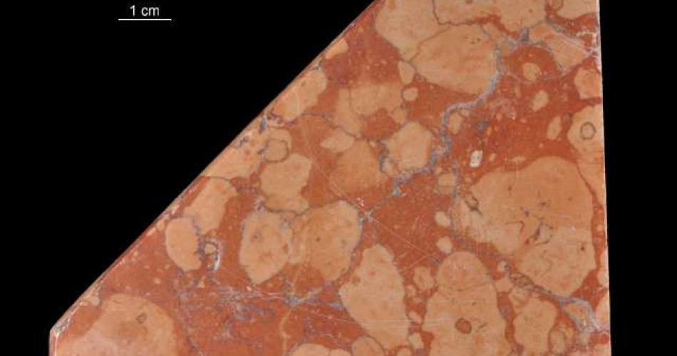 Wapień „Rojo Cehegin”