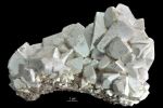 Minerał krystalizujący w układzie jednoskośnym