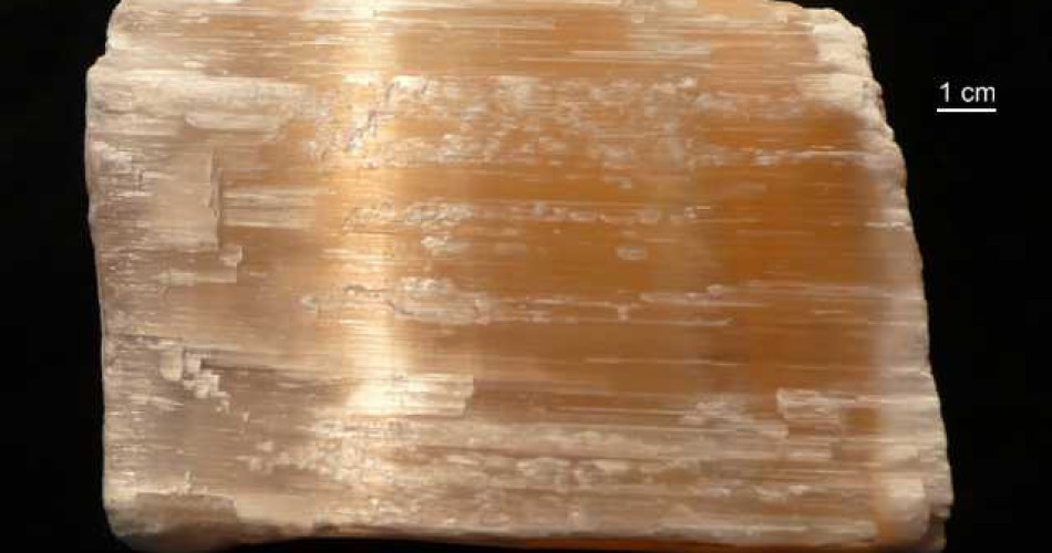 Połysk jedwabisty – gips włóknisty 